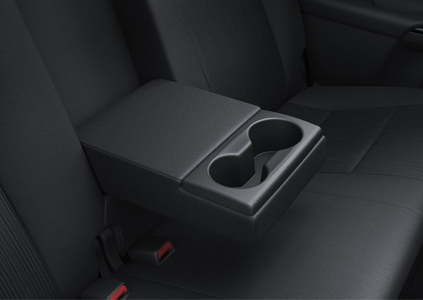HILUX 2.4E 4×2 MT MLM